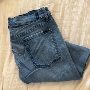 Classic Denim Men's Jeans